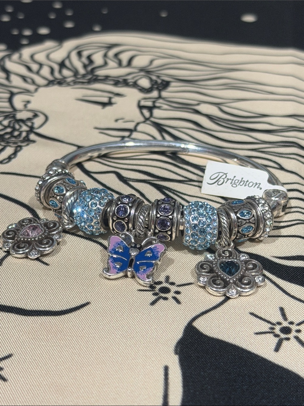 🦋🌸 NWT BRIGHTON VINTAGE Silver Charms Bangle Bracelet! Great gift idea!